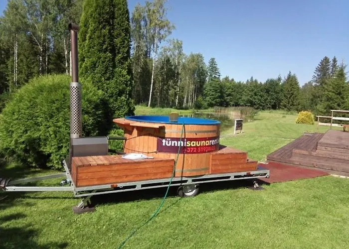 Linnamehe Holiday Centre Hotel *